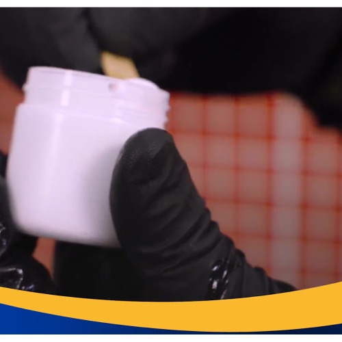 Massa adesiva epóxi subaquática 100g - Vedatudo Massa adesiva epóxi subaquática 100g - Vedatudo