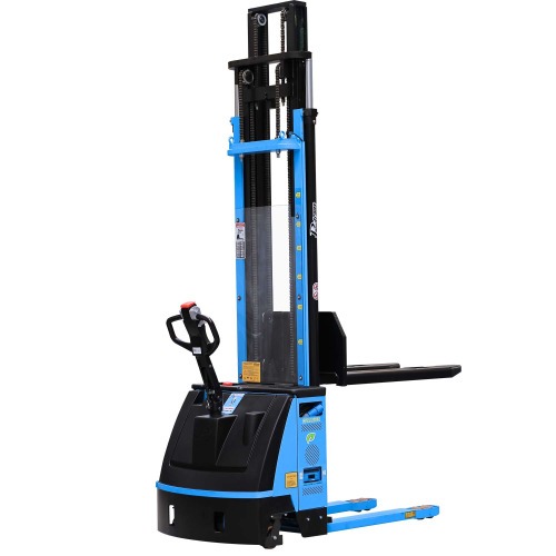 Empilhadeira elétrica tracionaria 5,40 m 1.600 kg com Bateria de Lítio e Carregador - PT16/54-F Empilhadeira elétrica tracionaria 5,40 m 1.600 kg com Bateria de Lítio e Carregador - PT16/54-F