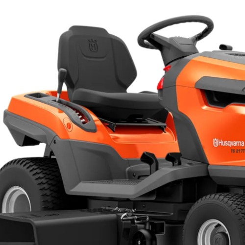 Trator cortador de grama a gasolina 21,5 Hp 4 tempos - TS 217Tm Trator cortador de grama a gasolina 21,5 Hp 4 tempos - TS 217Tm